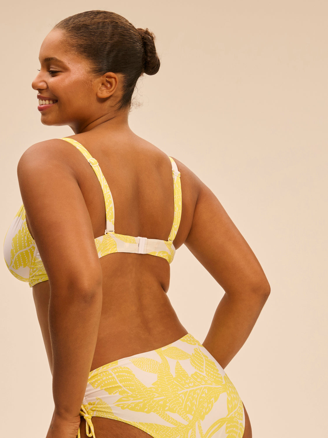 Cholypory Plumeria Print Underwired Bikini Top – Support & Style - Image 2